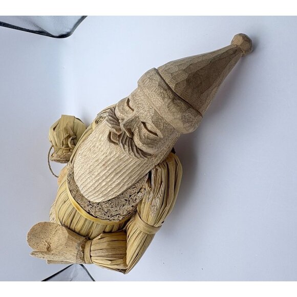 Vintage Folk Art Santa Figurine with Basket Handcrafted Wood and Straw Statue - Picture 8 of 12